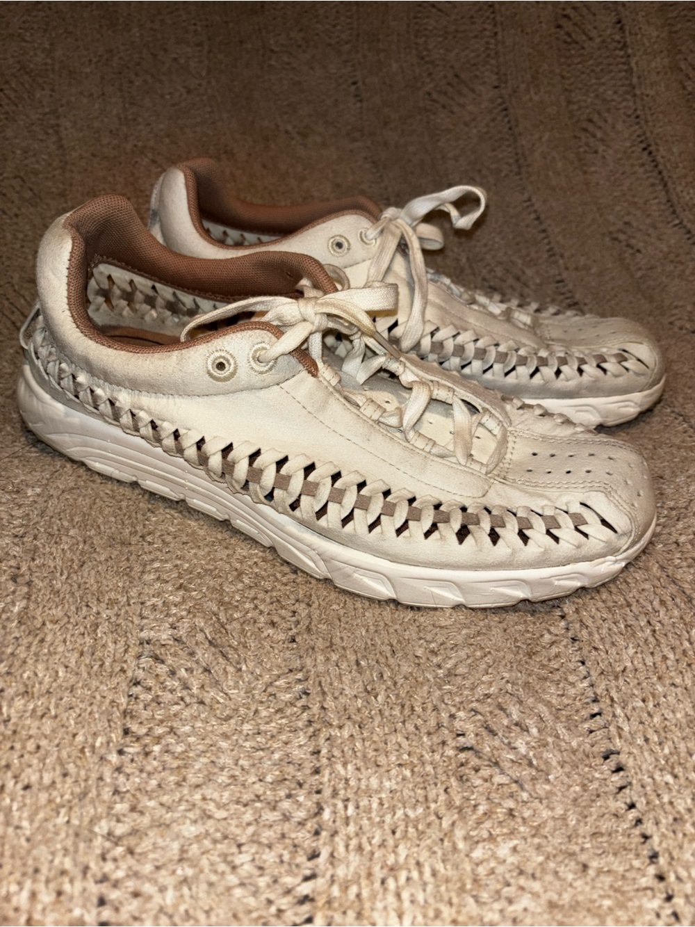 Nike Women’s Mayfly Woven Sail Leather Sneakers 8.5
